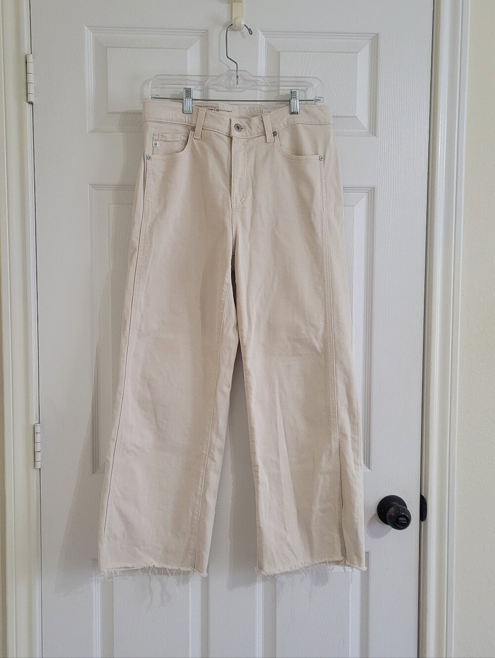 AG Adriano Goldschmied Saige Wide Leg Crop Jeans in Beige